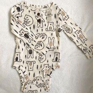 Infant Boy’s Old Navy size 12-18M